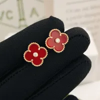 $25.00 USD Van Cleef & Arpels Earrings For Women #1406183