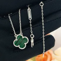 $25.00 USD Van Cleef & Arpels Necklaces For Women #1406552