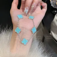 $34.00 USD Van Cleef & Arpels Bracelets For Women #1406582