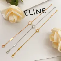 $25.00 USD Van Cleef & Arpels Bracelets For Women #1406620