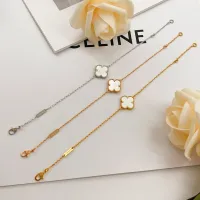 $25.00 USD Van Cleef & Arpels Bracelets For Women #1406640