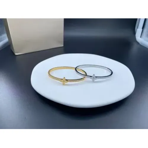 Replica Louis Vuitton LV Bracelets #1407728 $38.00 USD for Wholesale