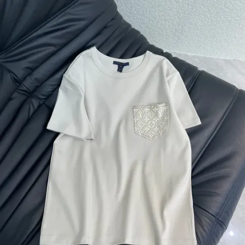 Louis Vuitton LV T-Shirts Short Sleeved For Women #1409108 $56.00 USD, Wholesale Replica Louis Vuitton LV T-Shirts