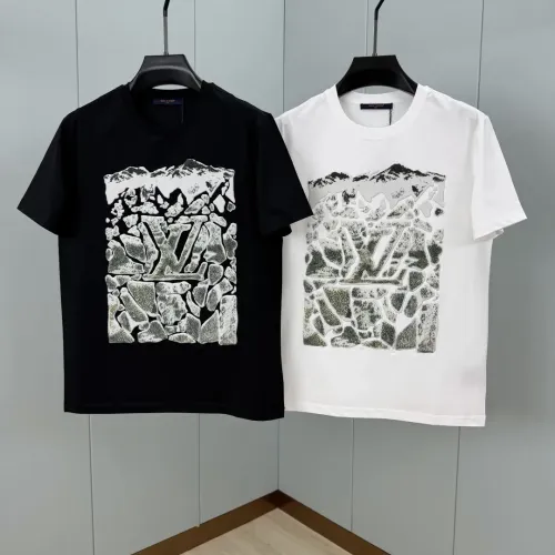 Replica Louis Vuitton LV T-Shirts Short Sleeved For Unisex #1409769 $72.00 USD for Wholesale