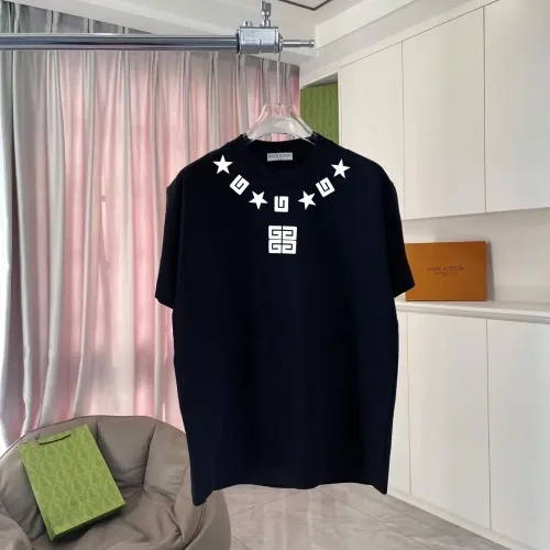 Givenchy T-Shirts Short Sleeved For Unisex #1411701 $42.00 USD, Wholesale Replica Givenchy T-Shirts