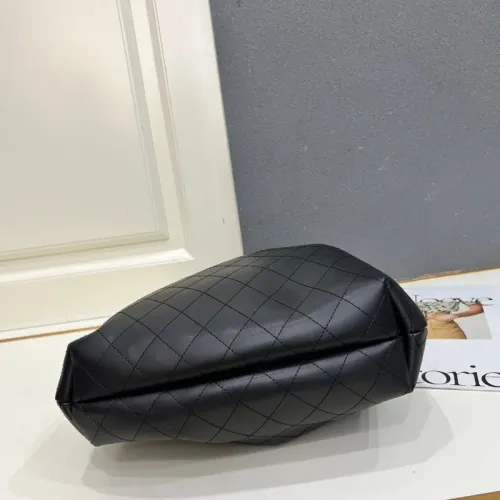 Replica Chanel AAA Quality Handbags For Women #1411713 $82.00 USD for Wholesale