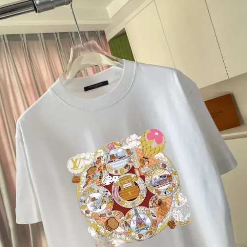 Replica Louis Vuitton LV T-Shirts Short Sleeved For Unisex #1411873 $42.00 USD for Wholesale