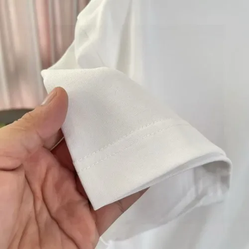 Replica Louis Vuitton LV T-Shirts Short Sleeved For Unisex #1411877 $42.00 USD for Wholesale