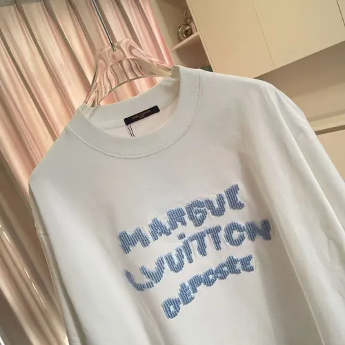 Replica Louis Vuitton LV T-Shirts Short Sleeved For Unisex #1411887 $48.00 USD for Wholesale