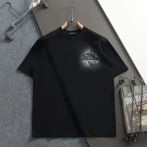 Replica Louis Vuitton LV T-Shirts Short Sleeved For Unisex #1412139 $52.00 USD for Wholesale