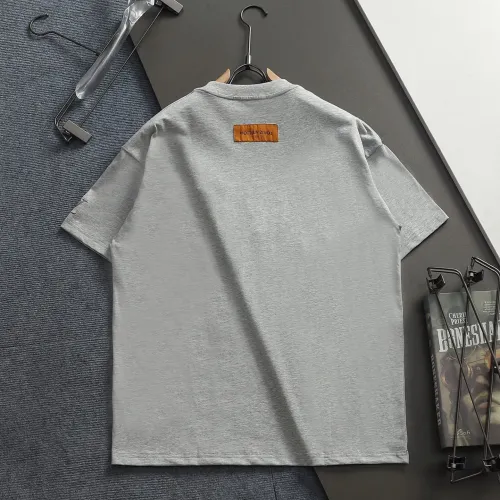 Replica Louis Vuitton LV T-Shirts Short Sleeved For Unisex #1412145 $42.00 USD for Wholesale