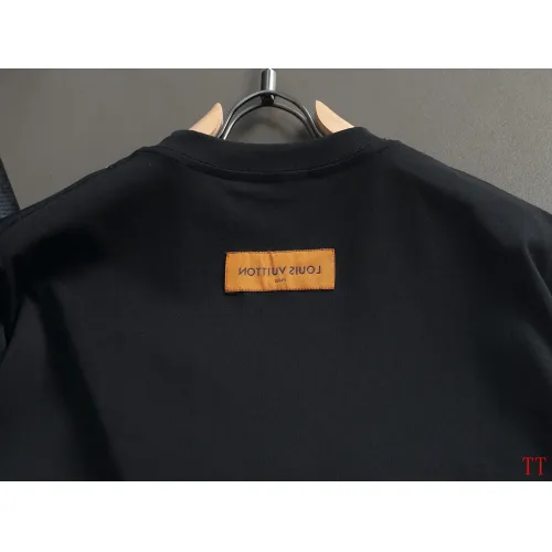 Replica Louis Vuitton LV T-Shirts Short Sleeved For Unisex #1412236 $40.00 USD for Wholesale