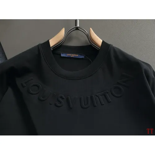 Replica Louis Vuitton LV T-Shirts Short Sleeved For Unisex #1412273 $40.00 USD for Wholesale