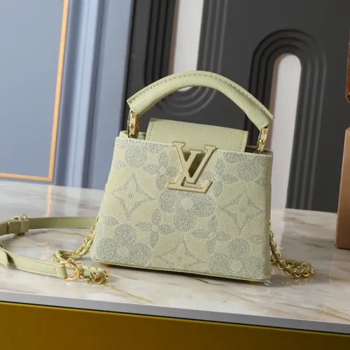 Louis Vuitton AAA Quality Messenger Bags For Women #1412427 $92.00 USD, Wholesale Replica Louis Vuitton AAA Quality Messenger Bags