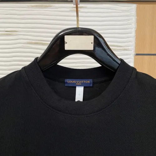 Replica Louis Vuitton LV T-Shirts Short Sleeved For Unisex #1412886 $64.00 USD for Wholesale