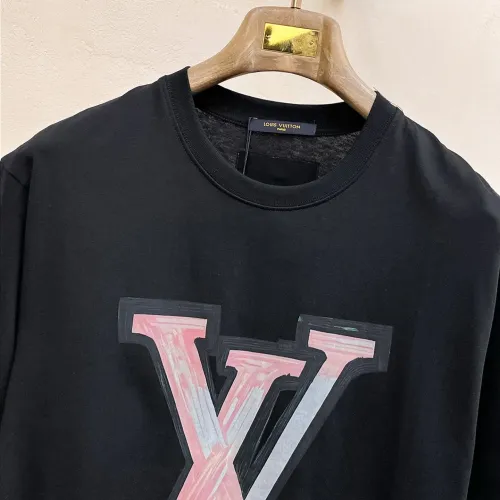 Replica Louis Vuitton LV T-Shirts Short Sleeved For Men #1412945 $68.00 USD for Wholesale