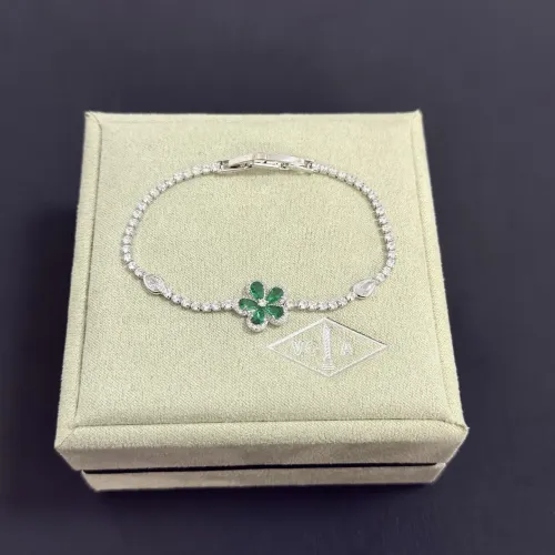 Replica Van Cleef & Arpels Bracelets For Women #1413296 $48.00 USD for Wholesale
