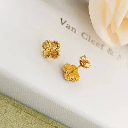 Replica Van Cleef & Arpels Earrings For Women #1413531 $25.00 USD for Wholesale
