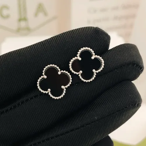 Replica Van Cleef & Arpels Earrings For Women #1413532 $25.00 USD for Wholesale