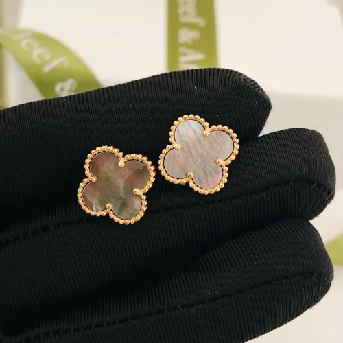 Replica Van Cleef & Arpels Earrings For Women #1413536 $25.00 USD for Wholesale