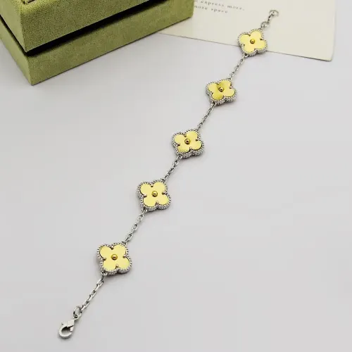 Replica Van Cleef & Arpels Jewelry Set For Women #1413855 $68.00 USD for Wholesale