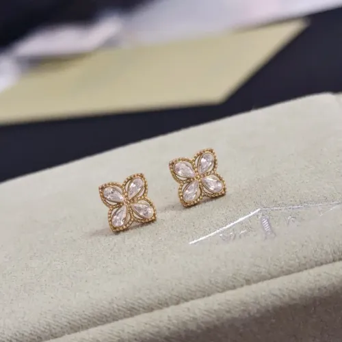 Van Cleef &amp; Arpels Earrings For Women #1413958 $36.00 USD, Wholesale Replica Van Cleef &amp; Arpels Earrings