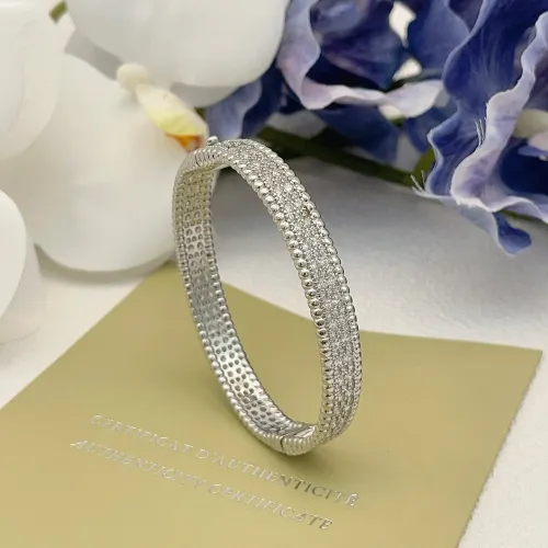 Van Cleef & Arpels Bracelets #1414293