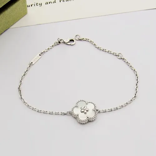 Van Cleef & Arpels Bracelets For Women #1414443
