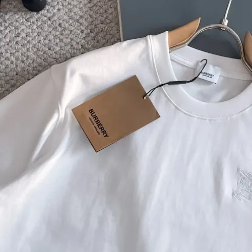Replica Burberry T-Shirts Short Sleeved For Unisex #1414524 $42.00 USD for Wholesale