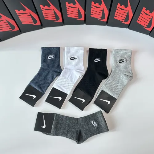 Replica Nike Socks #1414820 $29.00 USD for Wholesale
