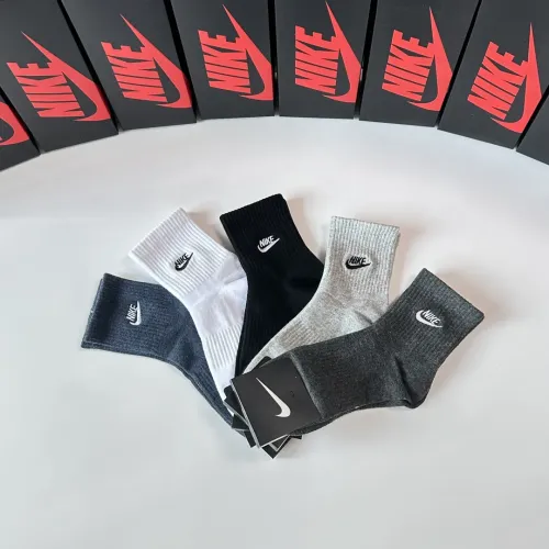 Replica Nike Socks #1414820 $29.00 USD for Wholesale