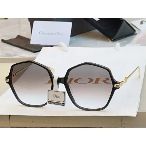 Christian Dior AAA Quality Sunglasses #1415815 $45.00 USD, Wholesale Replica Christian Dior AAA Quality Sunglasses