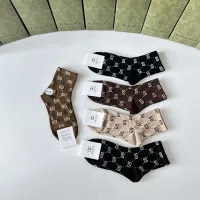 $27.00 USD Gucci Socks #1407331