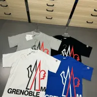 $32.00 USD Moncler T-Shirts Short Sleeved For Unisex #1410204