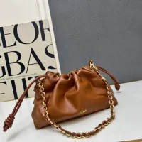 $112.00 USD LOEWE AAA Quality Messenger Bags For Women #1411151