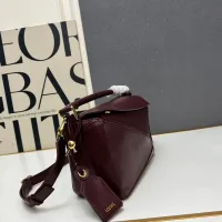 $128.00 USD LOEWE AAA Quality Messenger Bags For Women #1411157