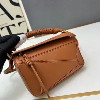 $98.00 USD LOEWE AAA Quality Messenger Bags For Women #1411190
