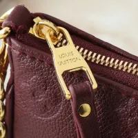 $45.00 USD Louis Vuitton Messenger Bags For Women #1412306