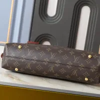 $56.00 USD Louis Vuitton Messenger Bags For Women #1412328