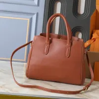 $72.00 USD Louis Vuitton AAA Quality Handbags For Women #1412396