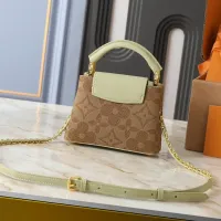 $92.00 USD Louis Vuitton AAA Quality Messenger Bags For Women #1412434