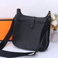 $135.00 USD Hermes AAA Quality Messenger Bags For Women #1412616