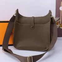 $135.00 USD Hermes AAA Quality Messenger Bags For Women #1412623
