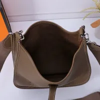 $125.00 USD Hermes AAA Quality Messenger Bags For Women #1412625