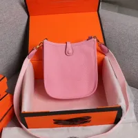 $105.00 USD Hermes AAA Quality Messenger Bags For Women #1412634
