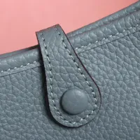 $105.00 USD Hermes AAA Quality Messenger Bags For Women #1412642