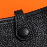 $105.00 USD Hermes AAA Quality Messenger Bags For Women #1412654