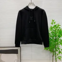 $115.00 USD Louis Vuitton LV Tracksuits Long Sleeved For Men #1412703