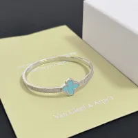 $48.00 USD Van Cleef & Arpels Bracelets For Women #1413297