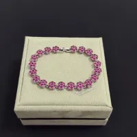 $52.00 USD Van Cleef & Arpels Bracelets For Women #1413299